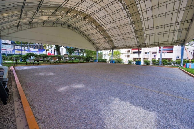 Jurong East Gateball Court