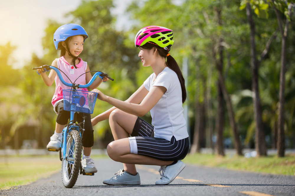 The team works with parents to develop a balanced approach towards setting age-appropriate limits
