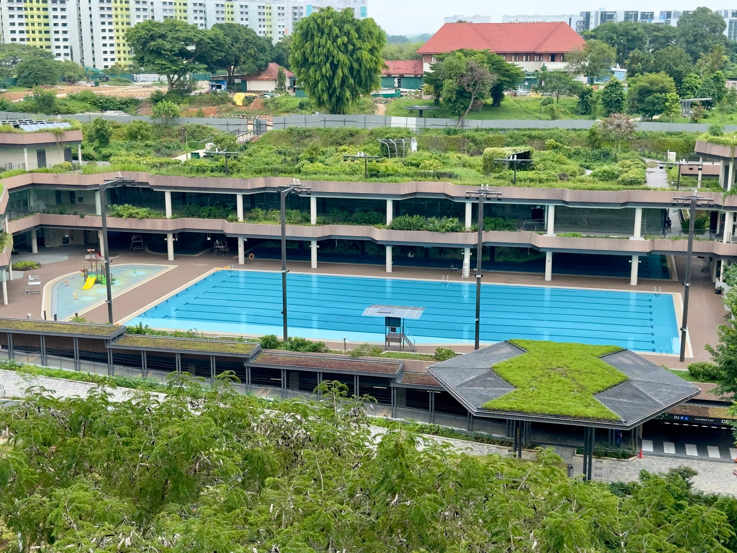 Bukit Canberra Swimming Complex