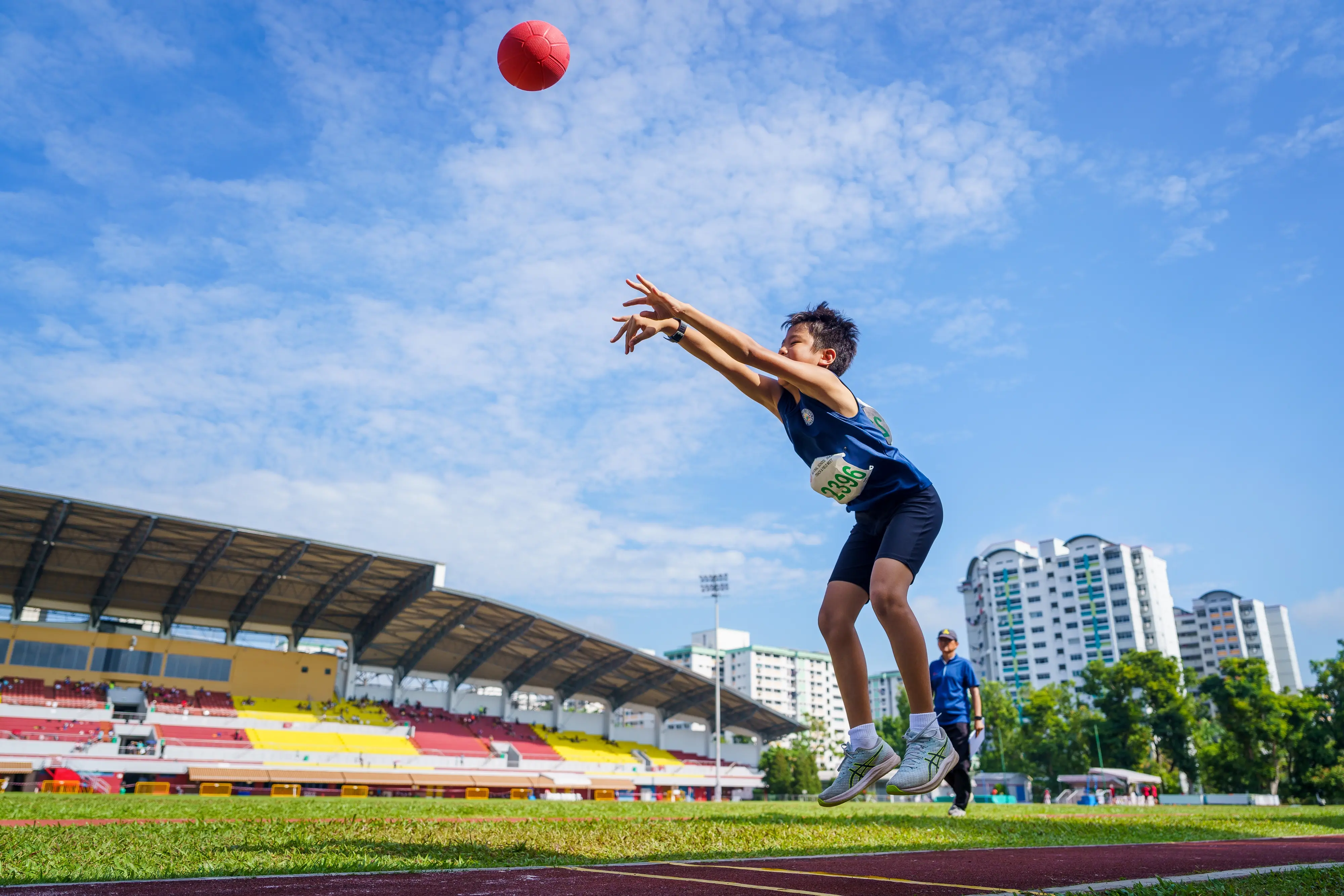 20230511_PrimaryTrackField_RonLow_-010