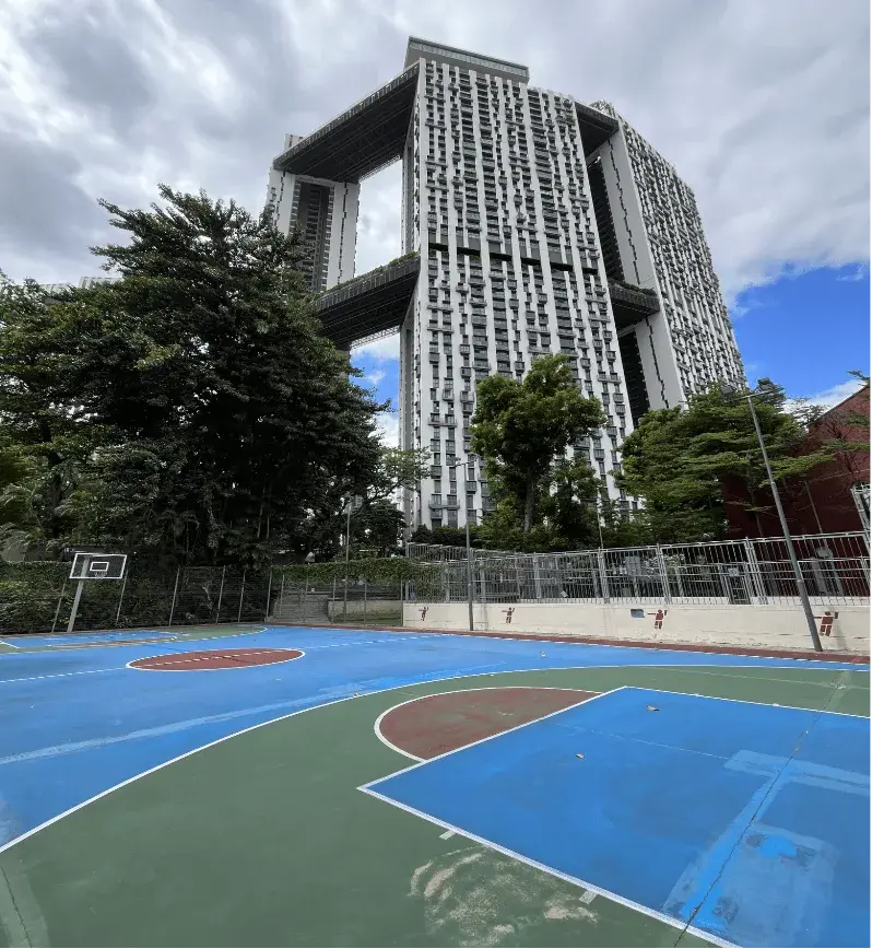 8. Pinnacle@Duxton Basketball Court