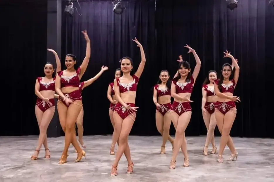 Group of ladies performing Latin dance