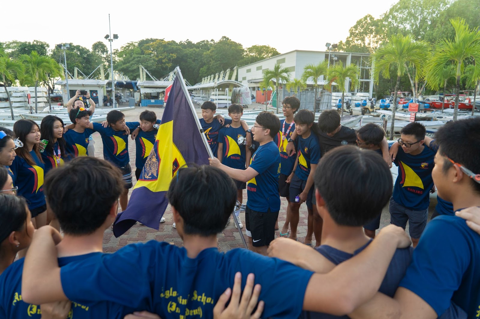 Following the award ceremony, the ACS (I)