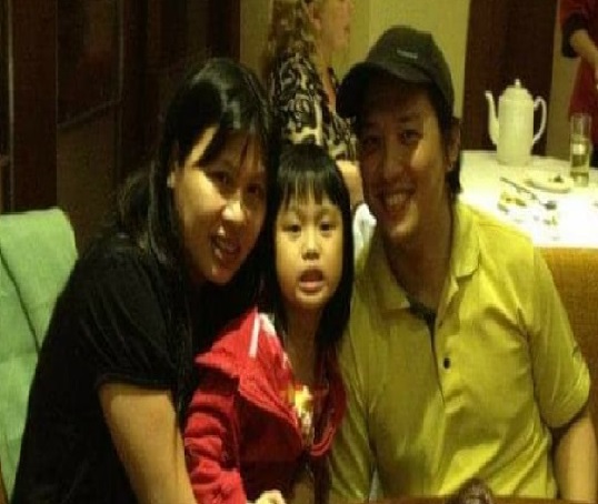Elle family cropped