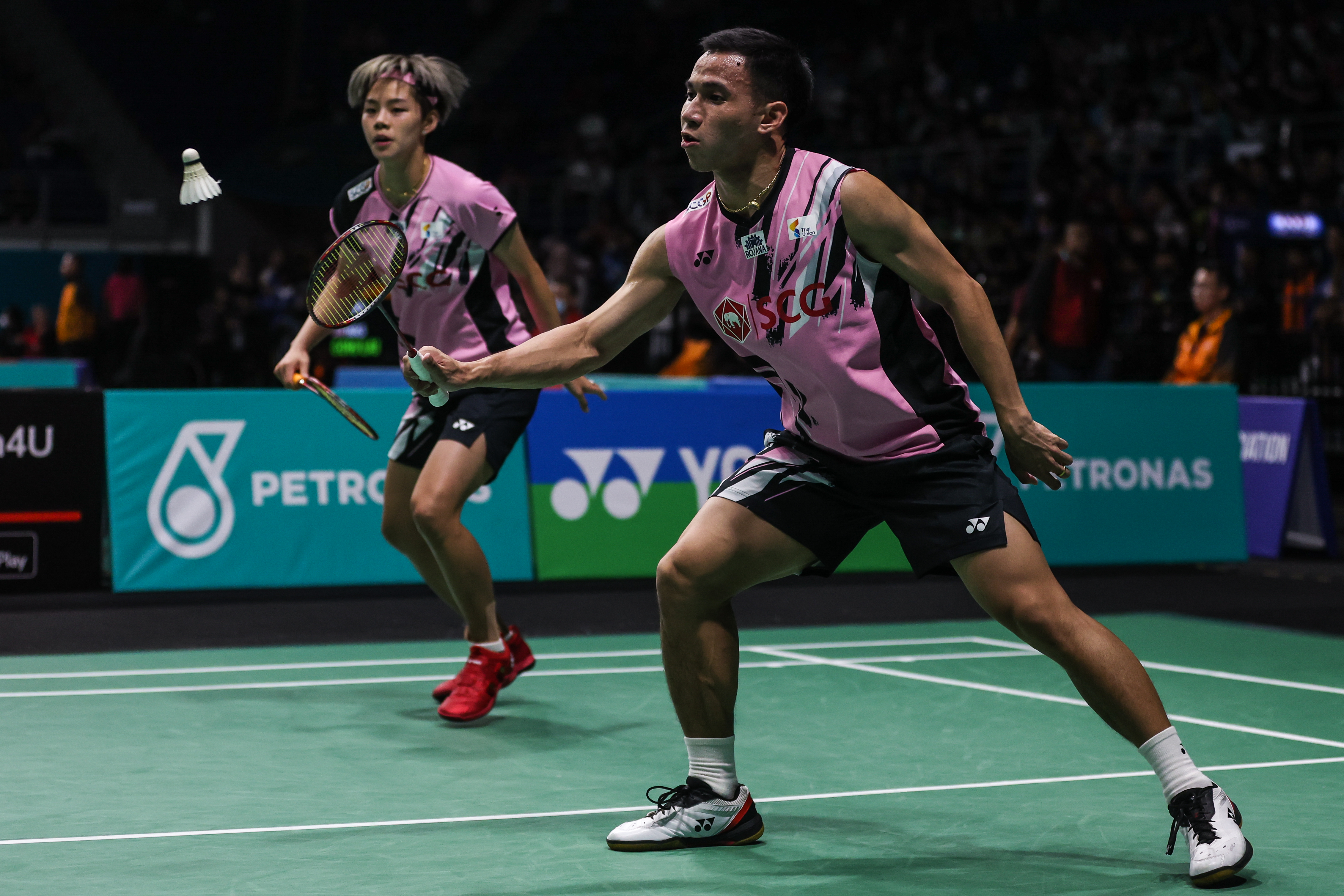 Mixed Doubles - Sapsiree Taerattanachai and Dechapol Puavaranukroh (THA)