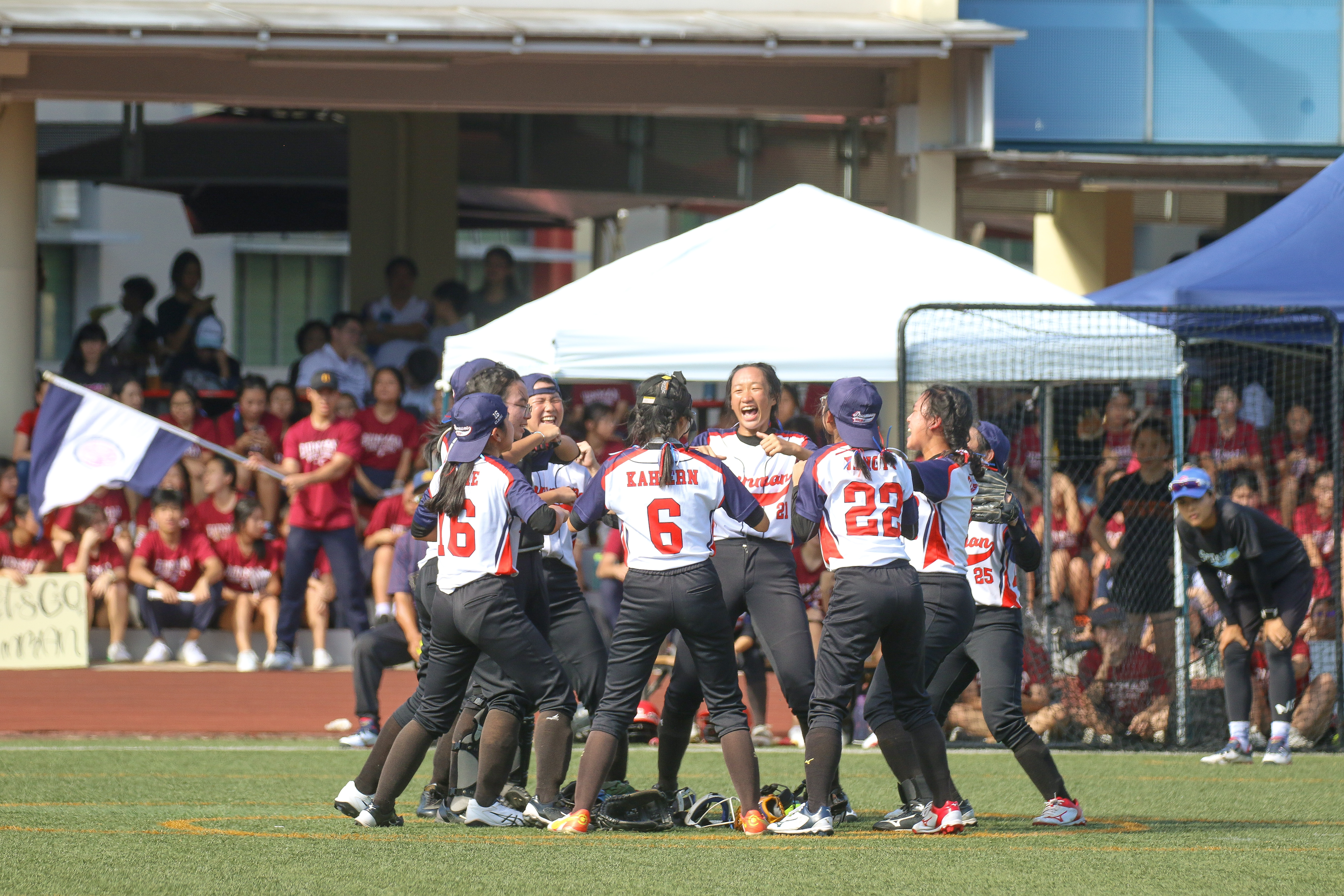 2023-05-24_Softball_Photo By Chin KK_IFP_3056_edited